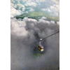 die Luftseilbahn Fräkmüntegg steigt aus dem Nebelmeer